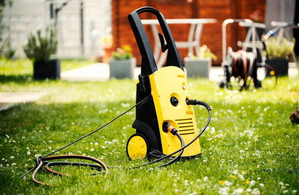 Best Oil Spill Cleanup  in Marshfield, WI